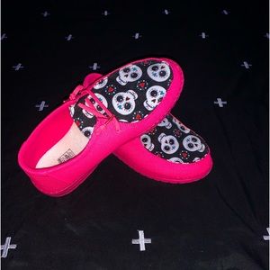 Ladies size 10 hot pink with skull pattern loafers